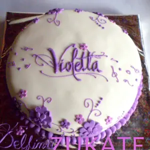 Виолетта с днем рождения